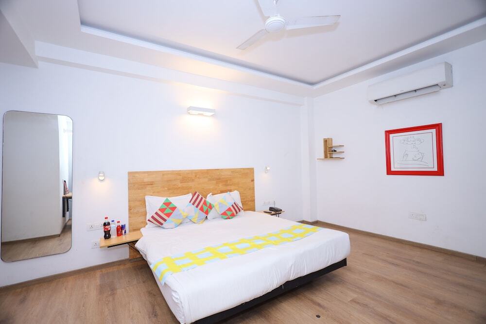 Гуруграм: Wedlock Hotels