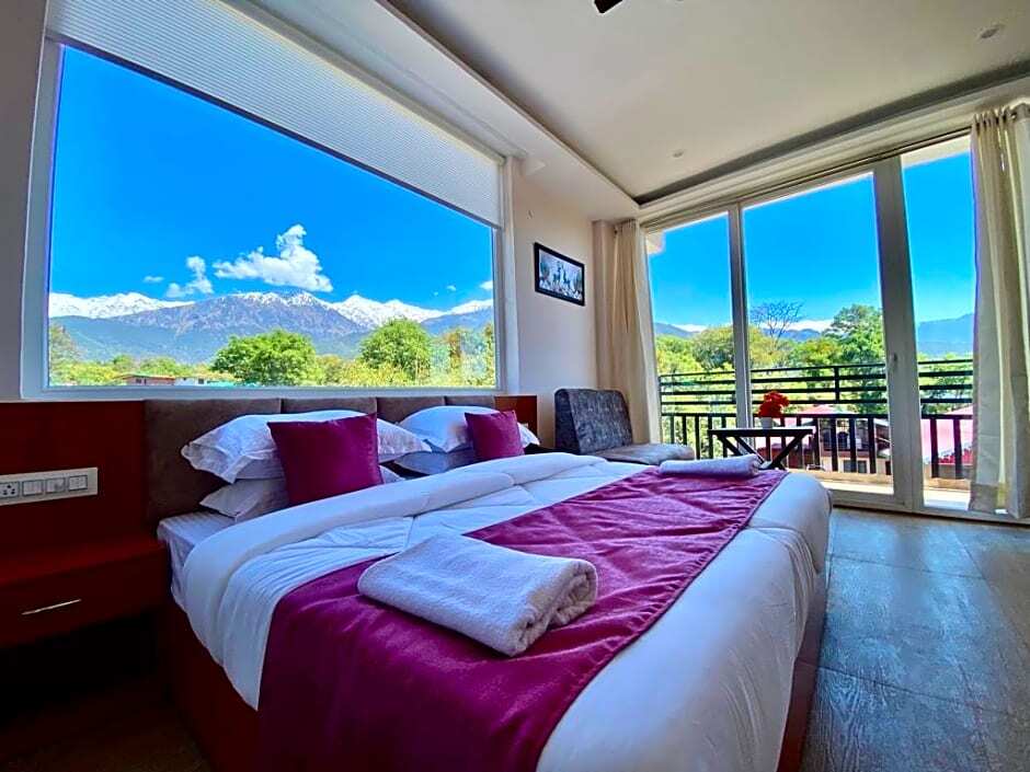 Кангра: Hotel Sagar Residency- Best Mountain View Hotel In Palampur