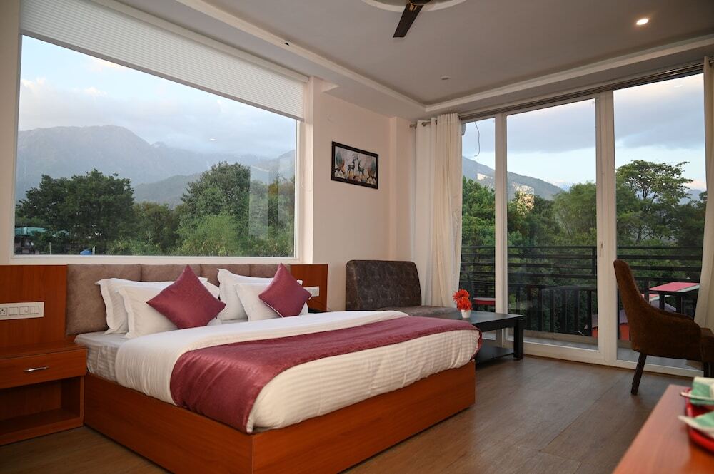 Кангра: Hotel Sagar Residency- Best Mountain View Hotel In Palampur