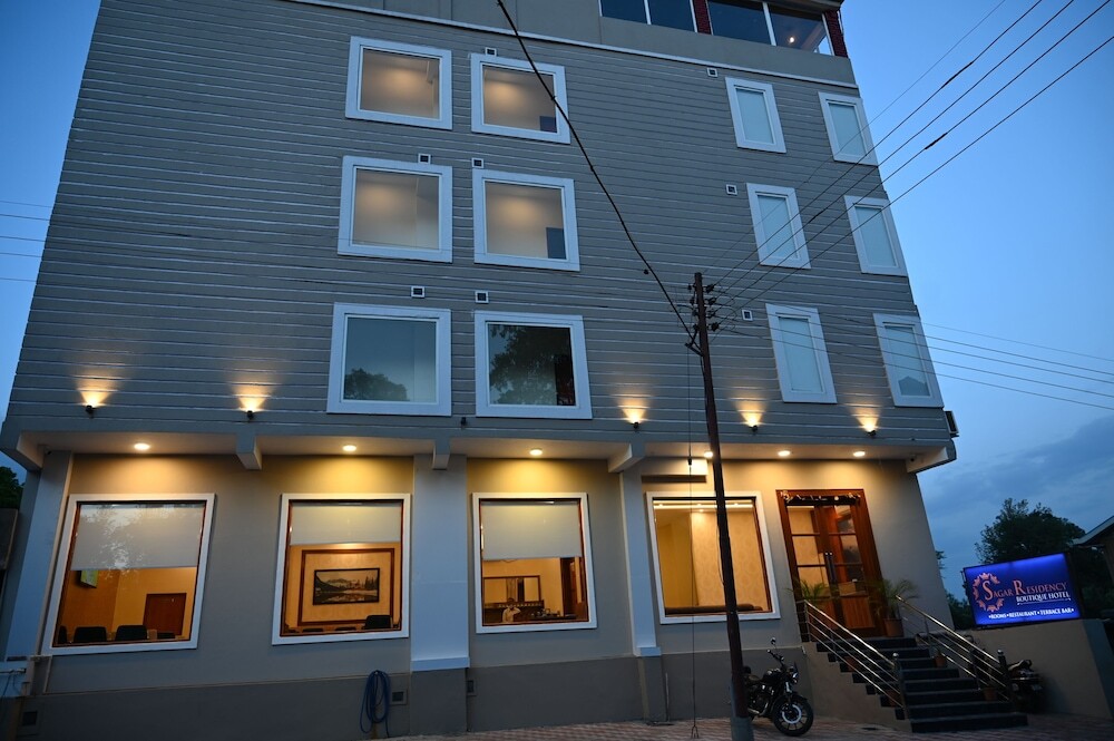 Кангра: Hotel Sagar Residency- Best Mountain View Hotel In Palampur