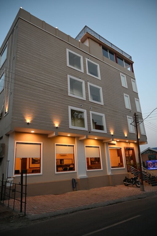 Кангра: Hotel Sagar Residency- Best Mountain View Hotel In Palampur