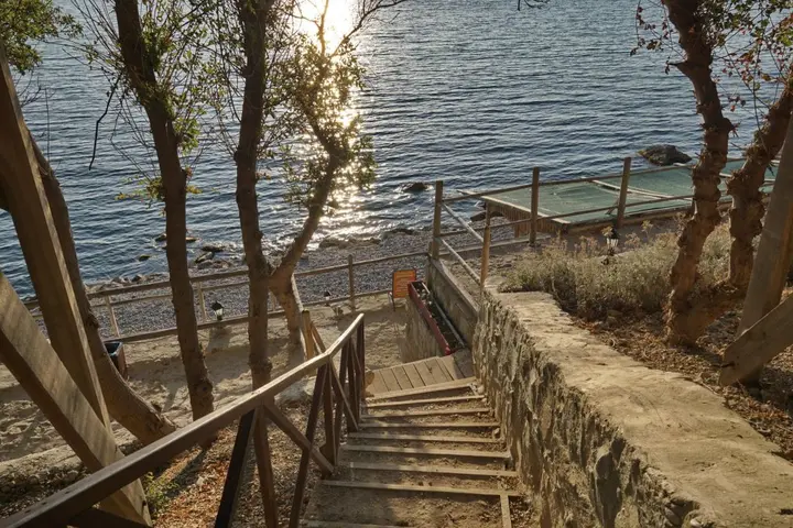 Алупка: Гостиничный Комплекс Зеленый Мыс