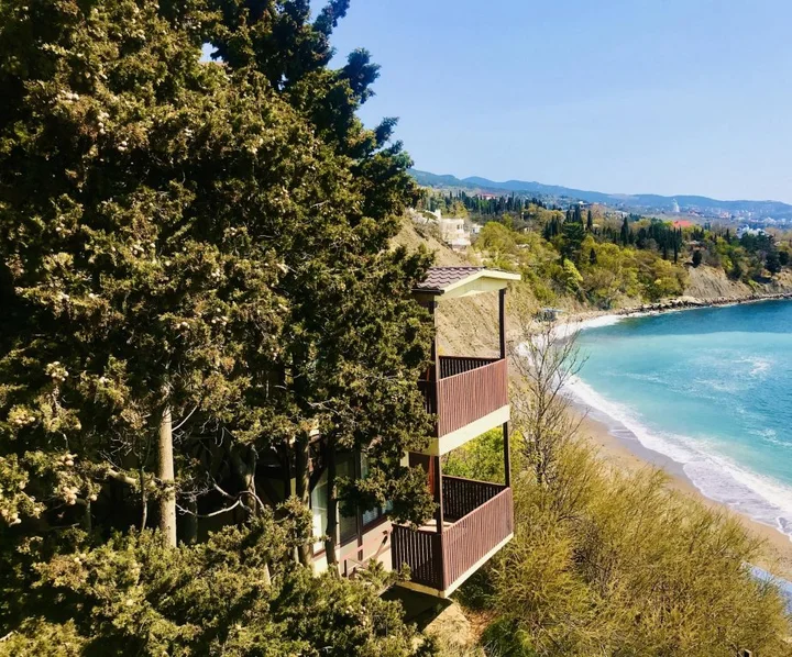 Алупка: Гостиничный Комплекс Зеленый Мыс