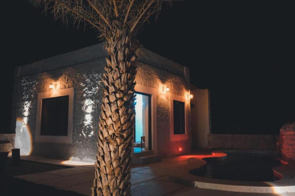 Бера: Jawai Wildlife Safari Camp