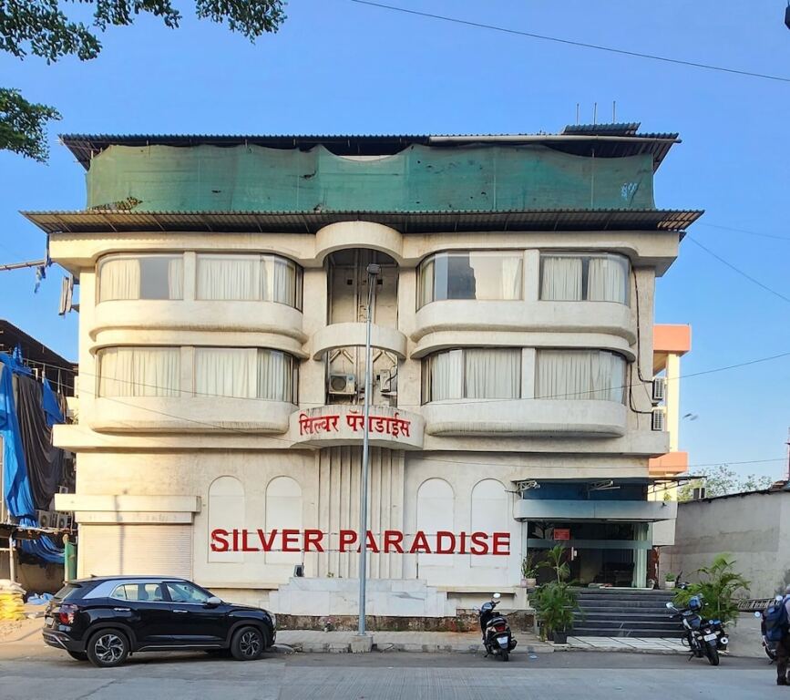 Silver Paradise — фото 1