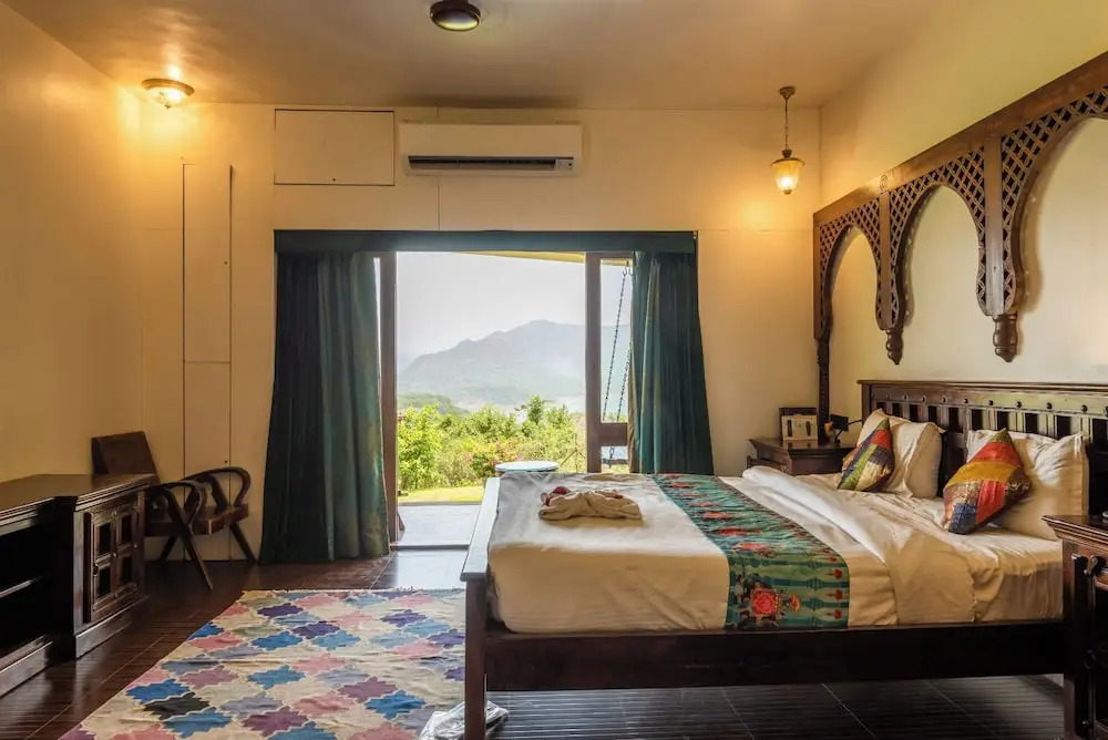Хандала: Malhar Machi Mountain Resorts