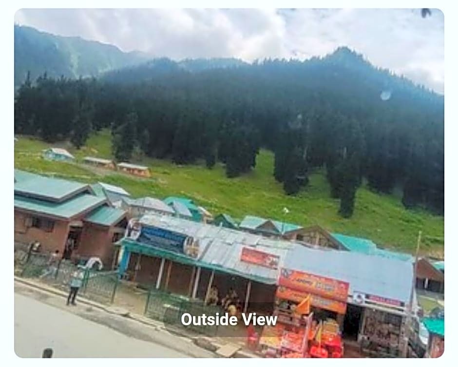 Пахалгам: Hotel Sonmarg And Restaurant