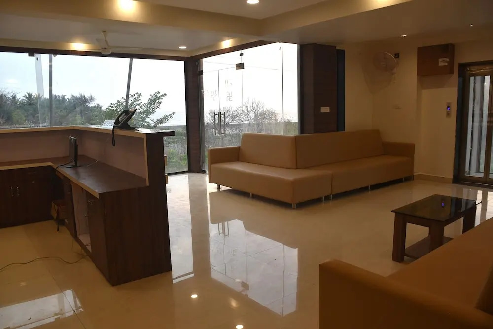 Даполи: The Byke Skylark Seafront Resort, Dapoli