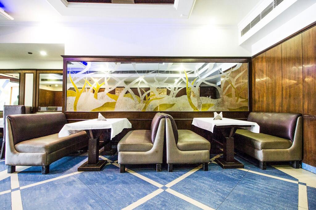 Амритсар: FabHotel Model Town Heights