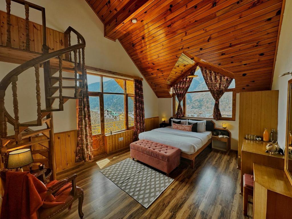 Манали: Dil Bole Pahad - The Wooden Chalet, Prini, Manali