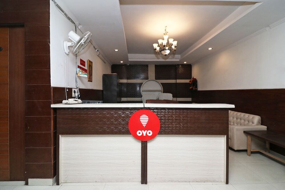 Газиабад: Hotel Crown Palace By OYO Rooms