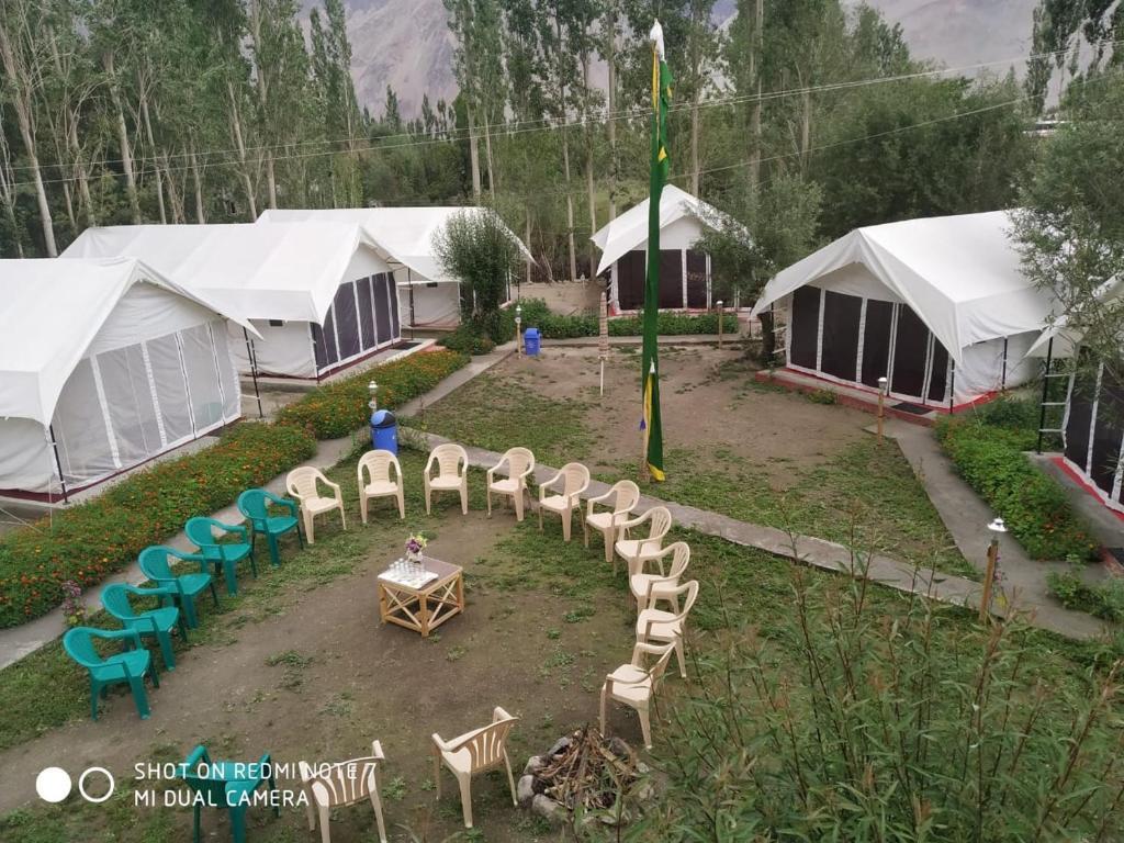 Хундер: Lumbini Camp- Nubra Valley