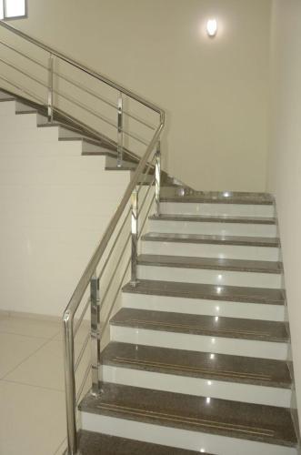 Ананд: Hotel Darshan Inn