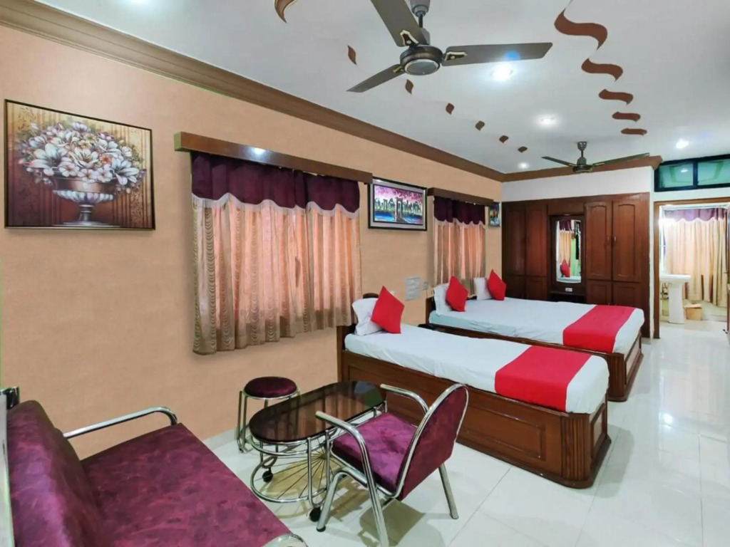 Бхудж: Hotel Dollar by OYO Rooms