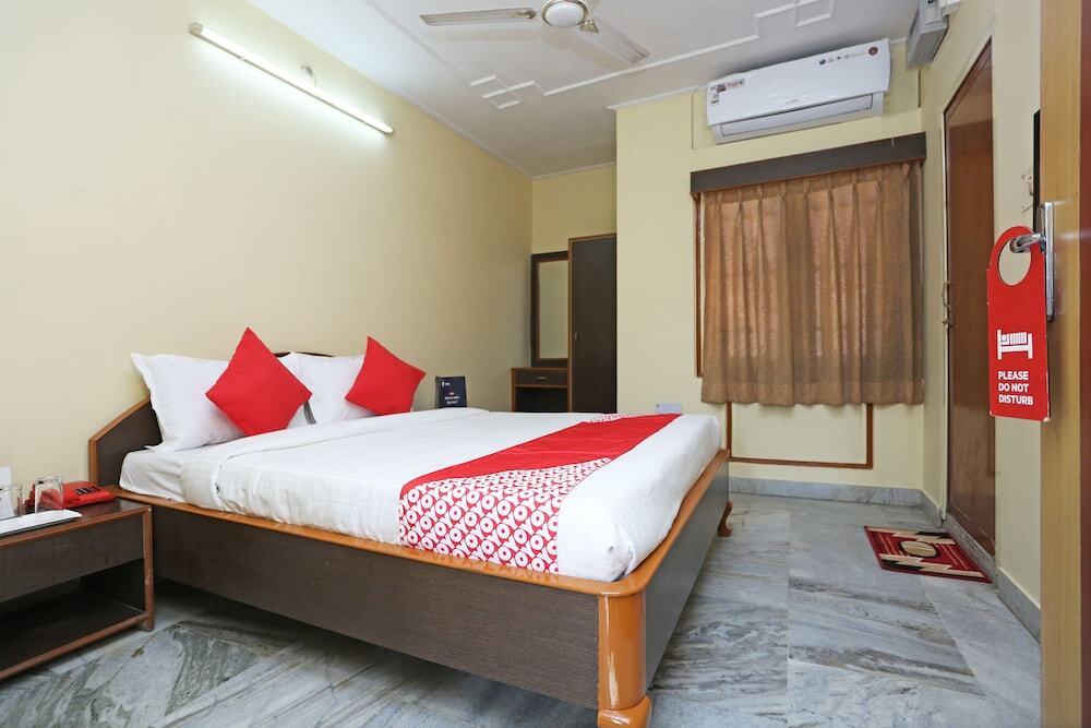 Гувахати: B.K.R Guest House