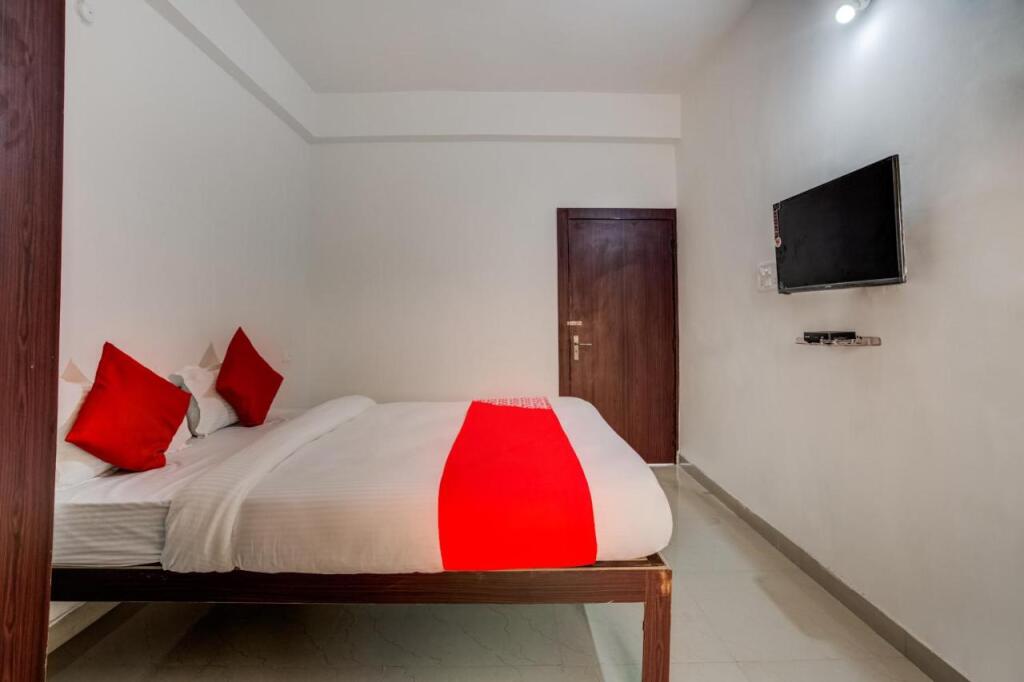 Hotel Creation by OYO Rooms — фото 4