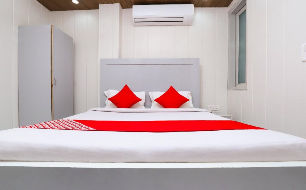 Нью-Дели: Aalia House By OYO Rooms