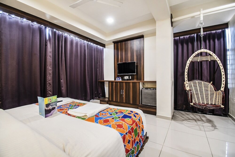 Вадодара: Hotel Royal Residency by FabHotels