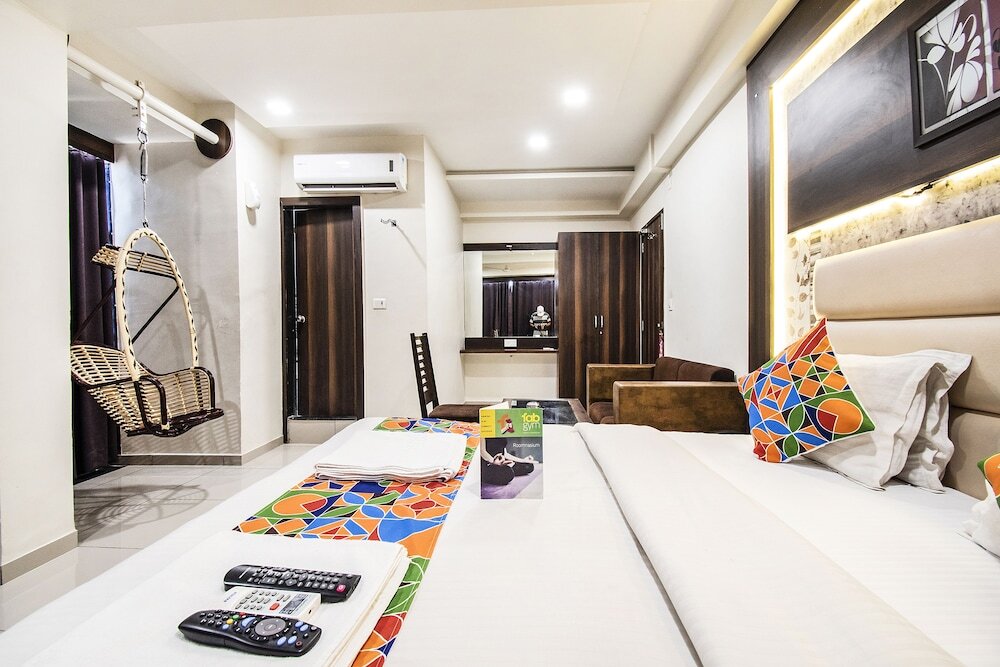 Вадодара: Hotel Royal Residency by FabHotels