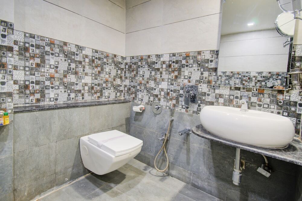 Вадодара: Hotel Royal Residency by FabHotels