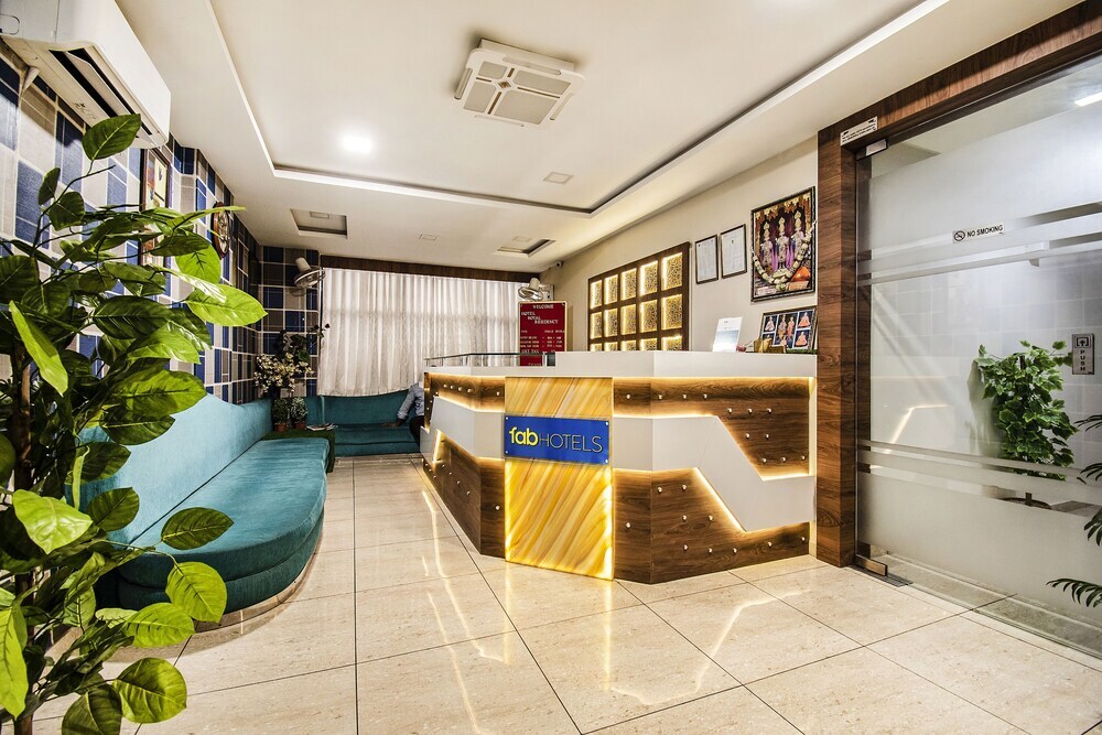 Вадодара: Hotel Royal Residency by FabHotels
