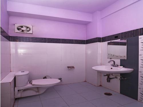 Мератх: Hotel Days Inn