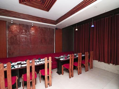 Мератх: Hotel Days Inn