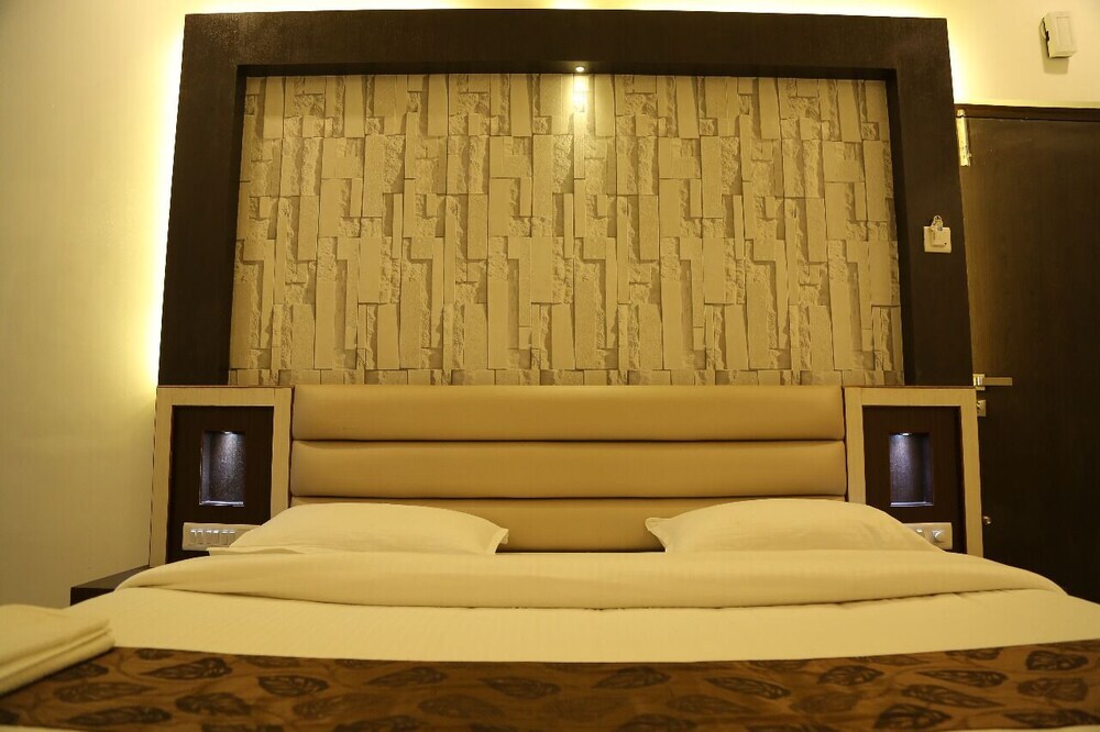 Хоспет: Hotel Shivananda by i-Roomz