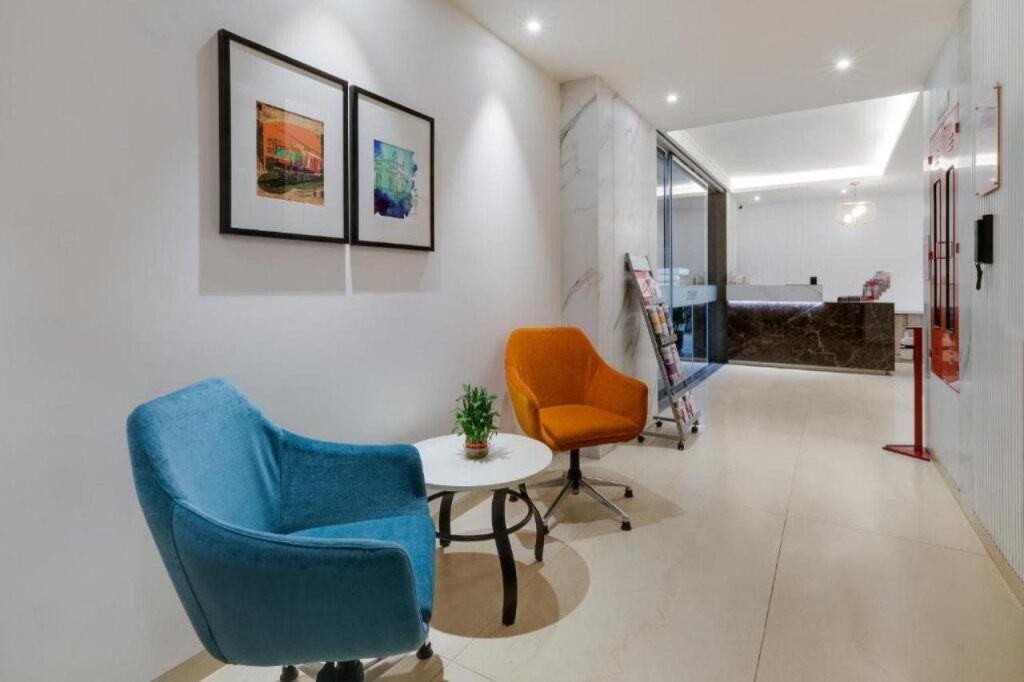 Нави-Мумбай: 7 Apple Hotel Mahape