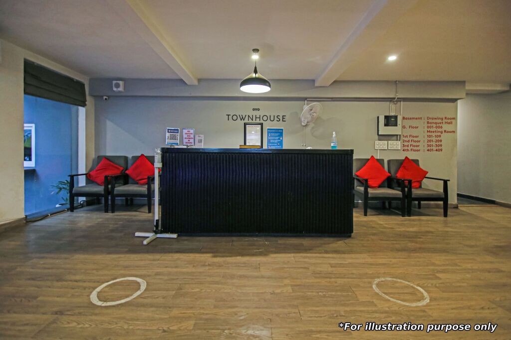 Нойда: OYO Townhouse 79643 Oyo Townhouse Hotel Merriment Near ISKCON Temple Noida