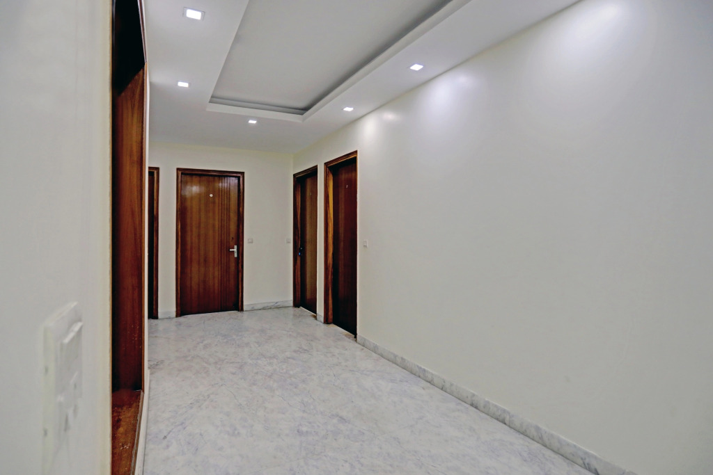 Нойда: OYO Townhouse 79643 Oyo Townhouse Hotel Merriment Near ISKCON Temple Noida