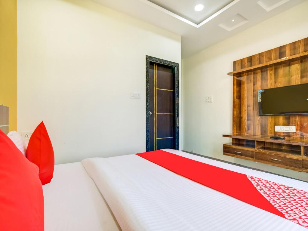Индаур: The Rudraksh Inn 2 by Oyo Rooms