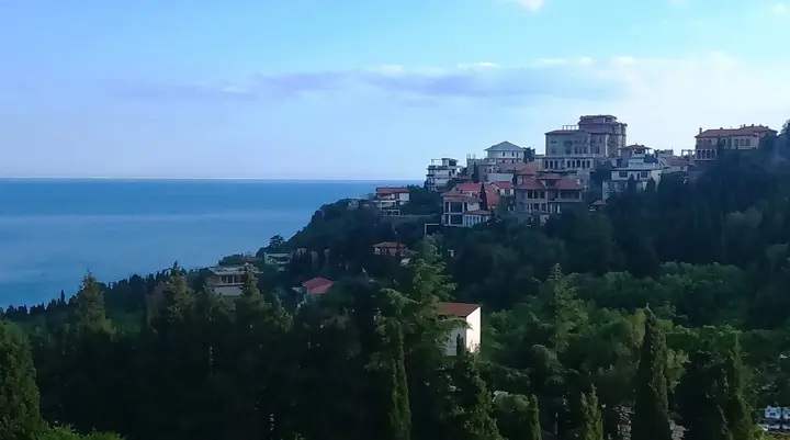 Гурзуф: Гостевой Дом Смерекова Хата