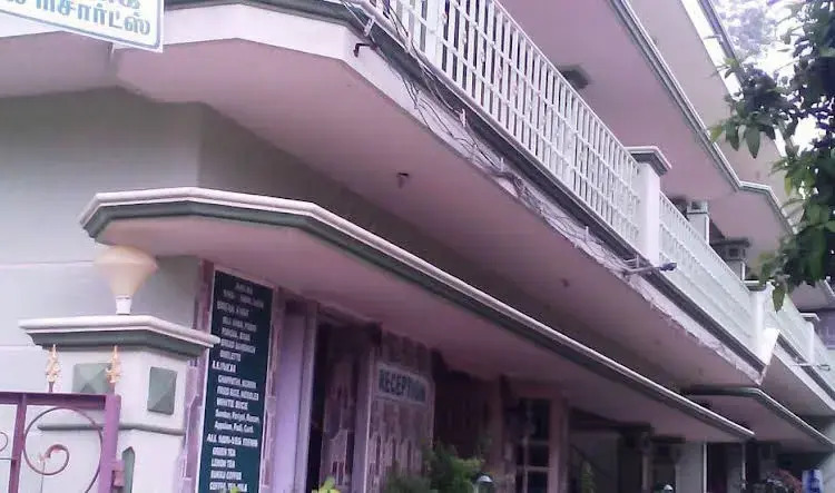 Салем: Green Park Hill Resort