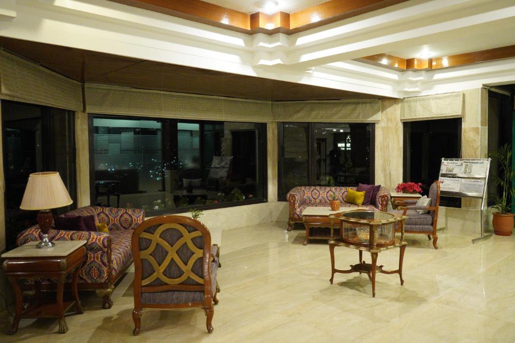 Дармсала: Amritara Surya, Mcleodganj, Dharamshala