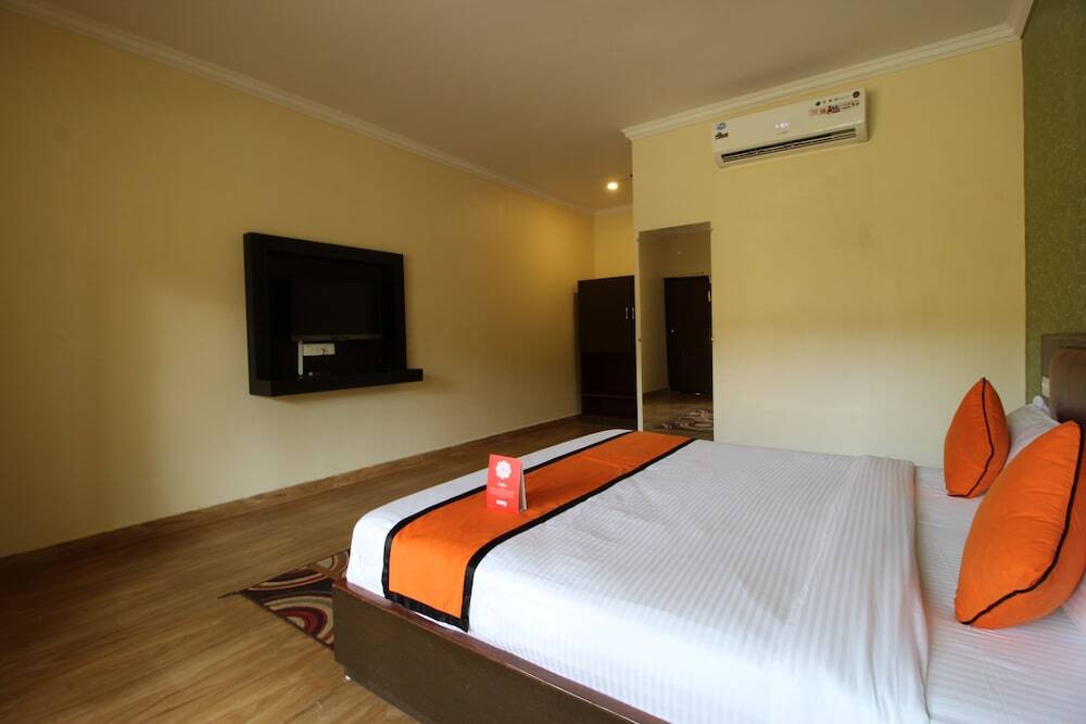 Морджим: Morjim Grand Inn Resort