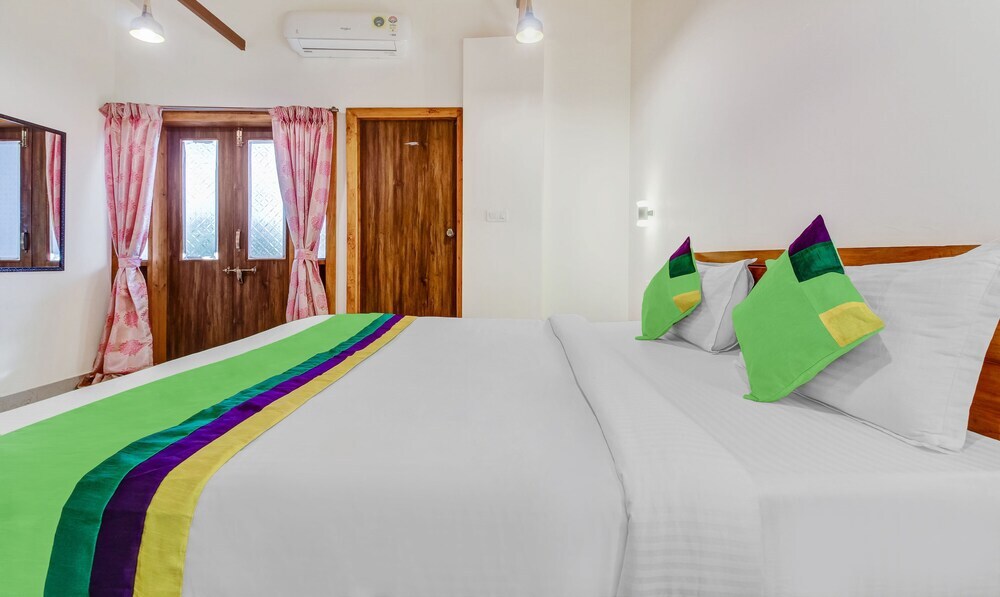 Олд-Махабалешвар: Treebo Trend Shivay Resort