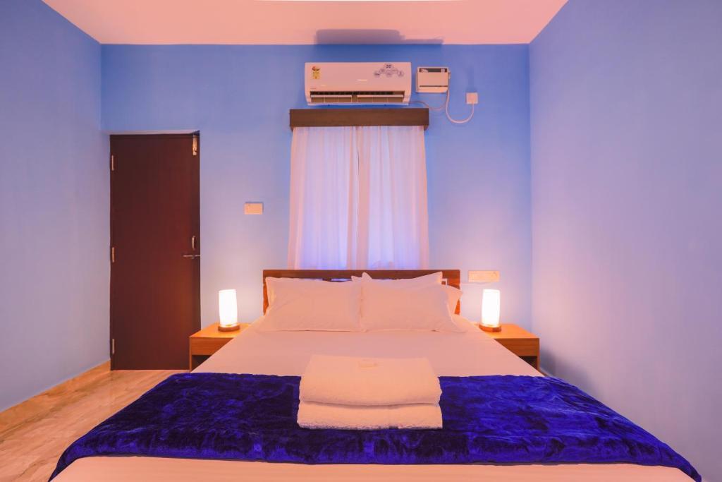 Калангут: Pinnacle Mist , Calangute Beach Road