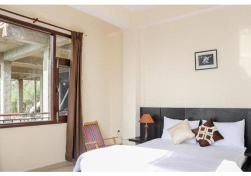 Куфри: Breath-taking valley view rooms in shimla