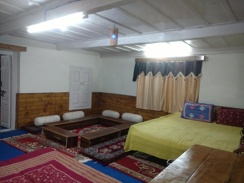 Манали: Deoshar Cottage
