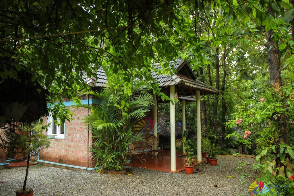 Эдава: Mihika Wellness Village