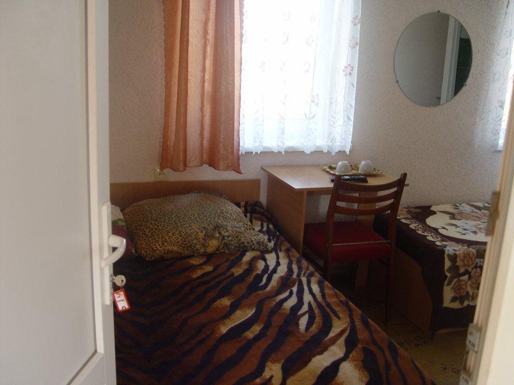 Керчь: Deaz Hotel