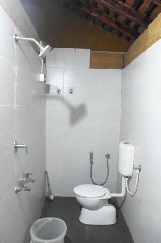 Гокарна: Hotel Om Star Beach Cottage