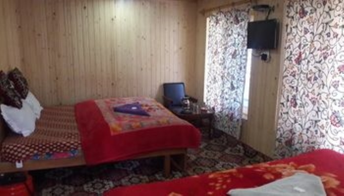 Пахалгам: The Bright Palace Hotel