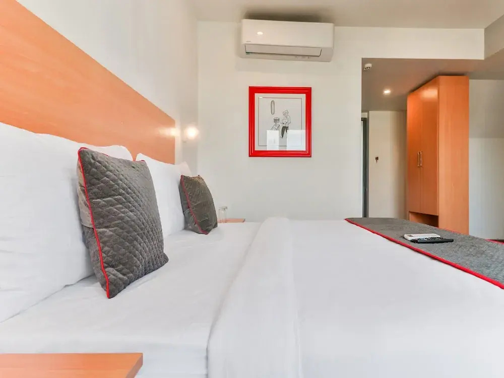 Sumithra Inn by OYO Rooms — фото 3