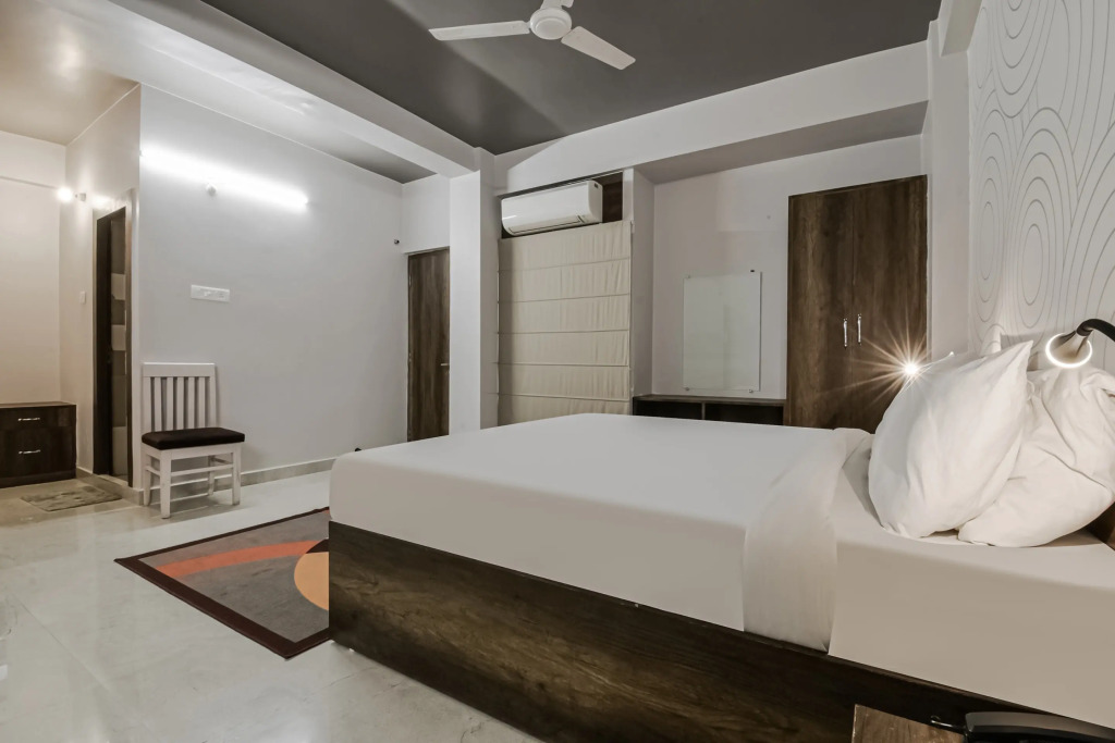 Патна: OYO 40963 Townhouse 404 Vidya Vihar