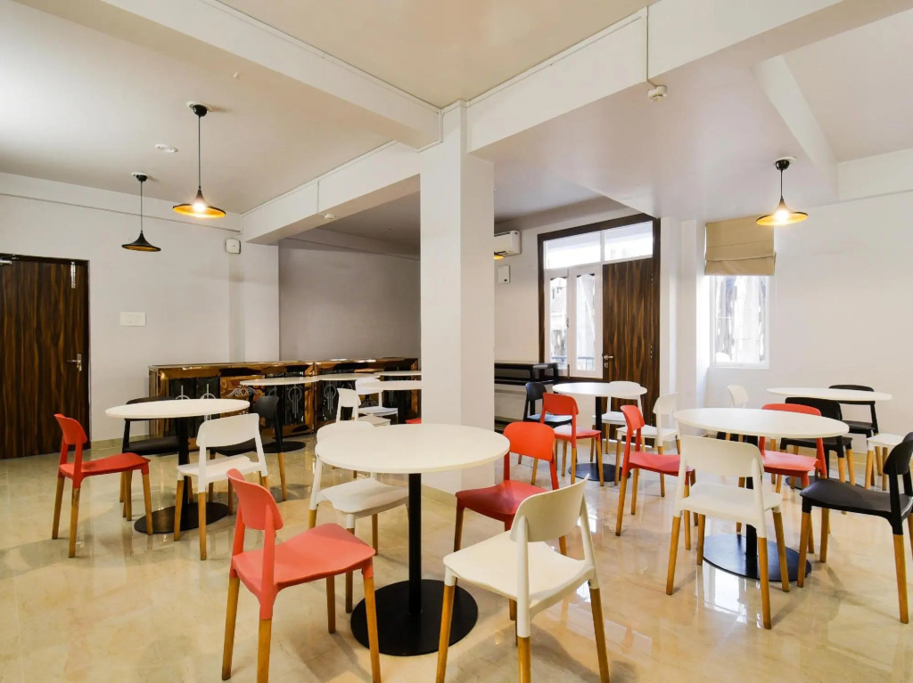 Патна: OYO 40963 Townhouse 404 Vidya Vihar