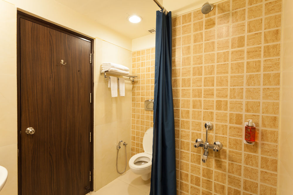 Нойда: GINGER Noida City Center