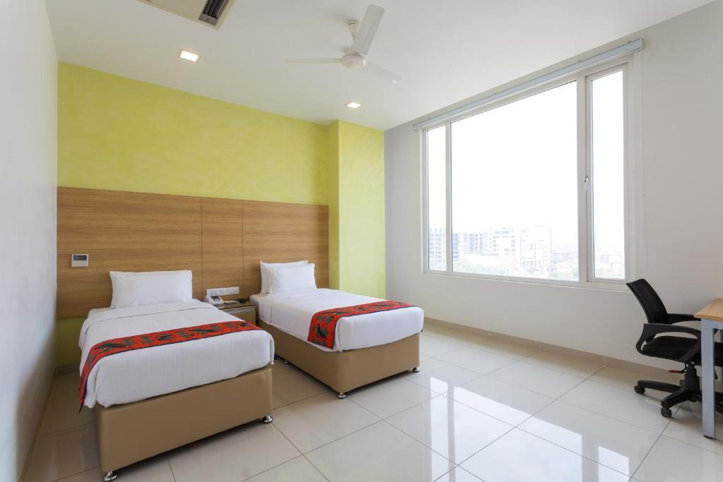 Нойда: Ginger Noida Sector 63, New