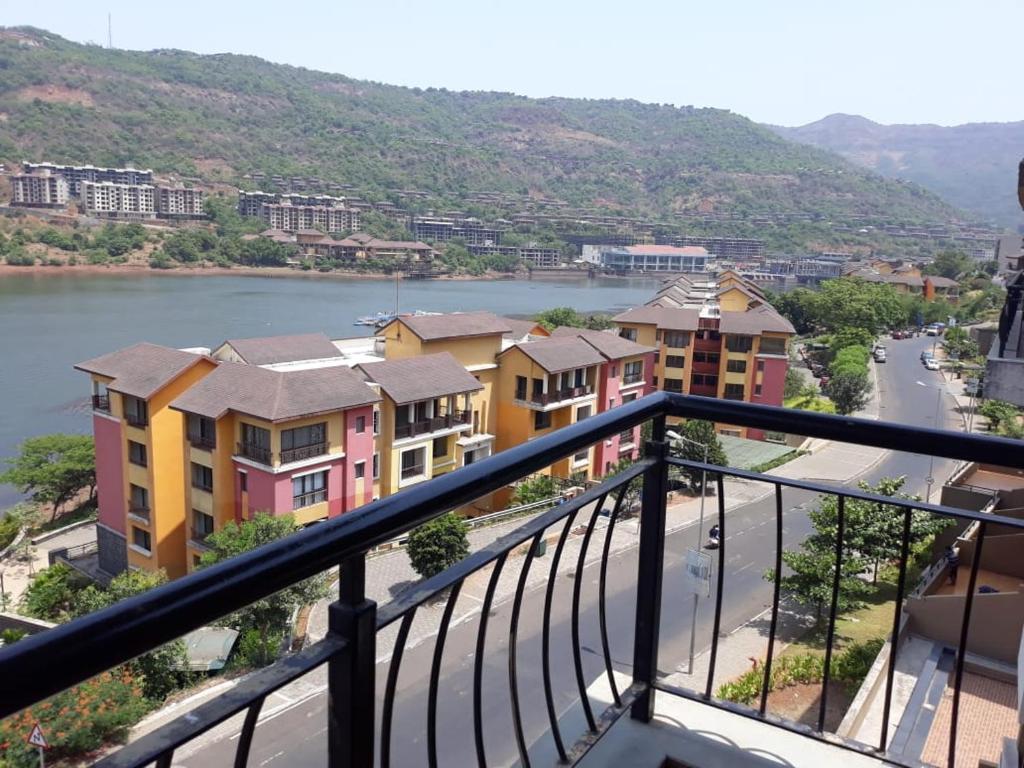 Амби Вэлли Сити: Grand Holiday Lavasaa